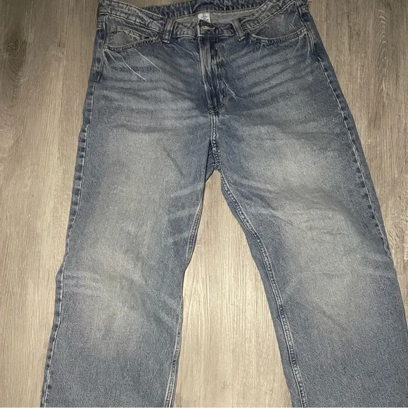 H&M women’s plus size jeans - Picture 1 of 3
